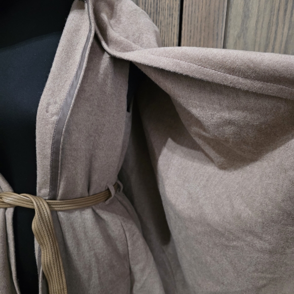 Rebecca Taylor Tan Cape with Hood - Picture 3 of 6